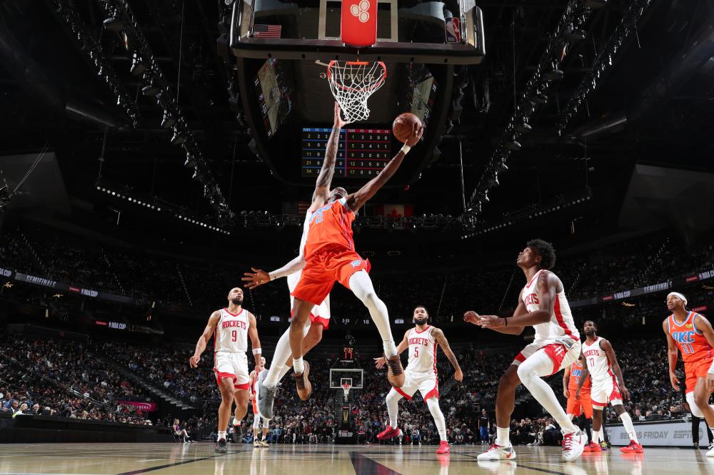 居全队首位 居全队首位