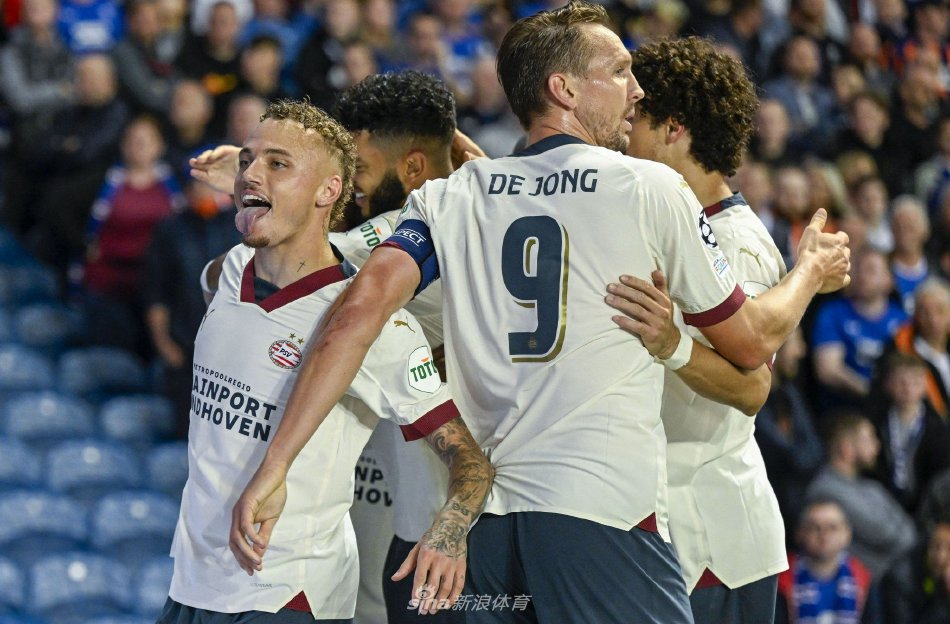 精彩绝伦的 精彩绝伦的